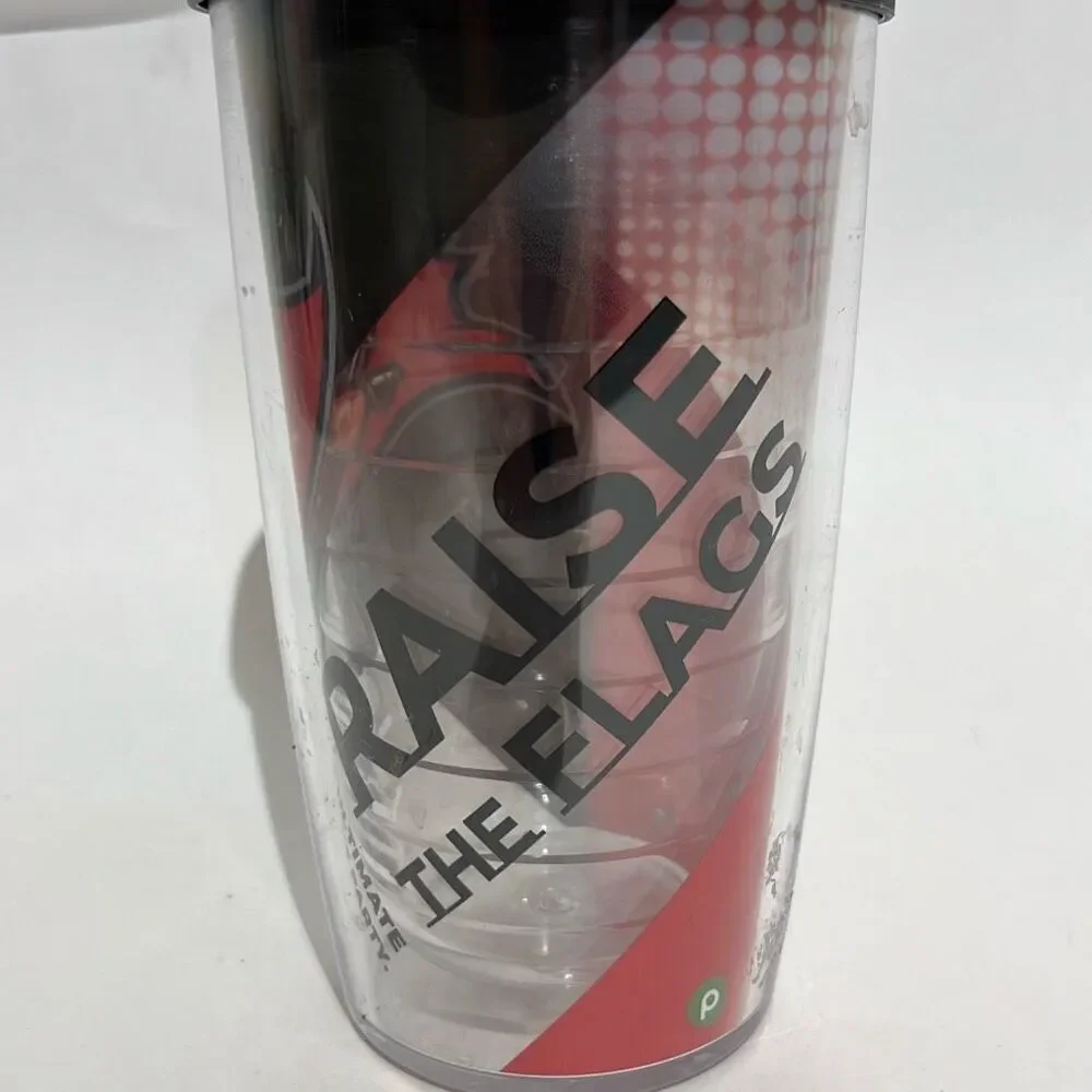 Tervis 2019 NFL Tampa Bay Buccaneers Raise The Flags Publix Liquors Tumbler‎